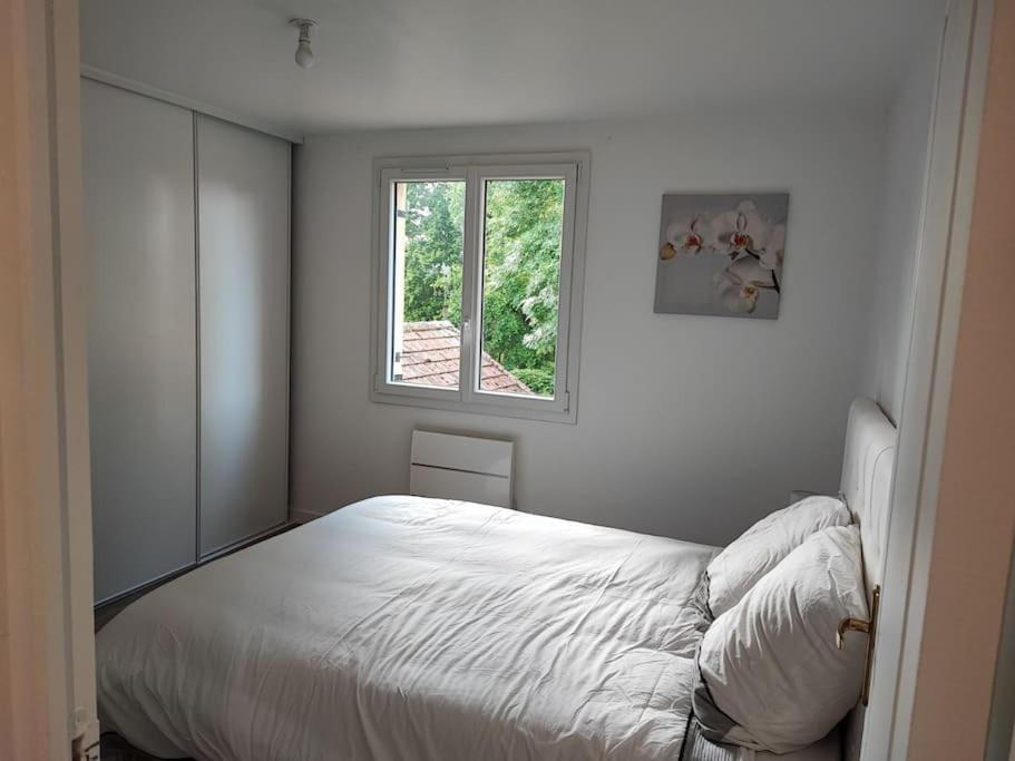 Charmant Appartement 2 Pieces Proche Disneyland Villeneuve-Saint-Denis Экстерьер фото